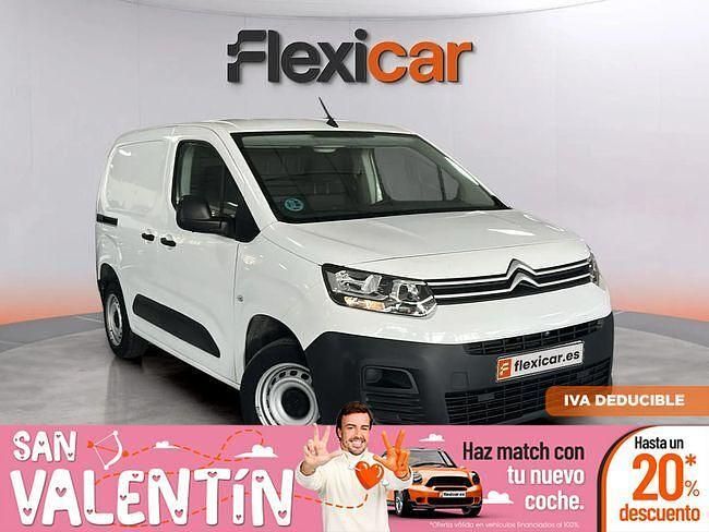Usado Citroën Berlingo Live 102 CV (75 kW) 2021 Blanco Monovolumen