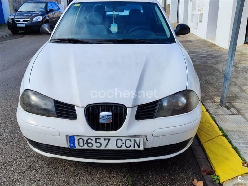 Usado Seat Ibiza Stella 64 CV (47 kW) 2002 Blanco Utilitario