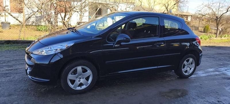 Usado Peugeot 207 Sport 95 CV (69 kW) 2009 Negro Utilitario