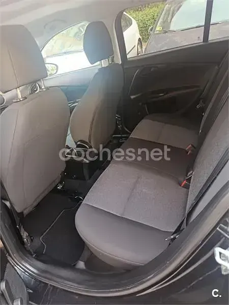 Usado Fiat Tipo Pop 95 CV (69 kW) 2019 Negro Berlina