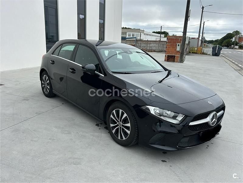 Negro Usado 2020 Mercedes A180 Berlina | 22.500 € (Buen precio) - Imagen 1/4