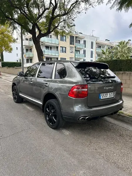 Usado Porsche Cayenne S 385 CV (283 kW) 2007 Beige SUV