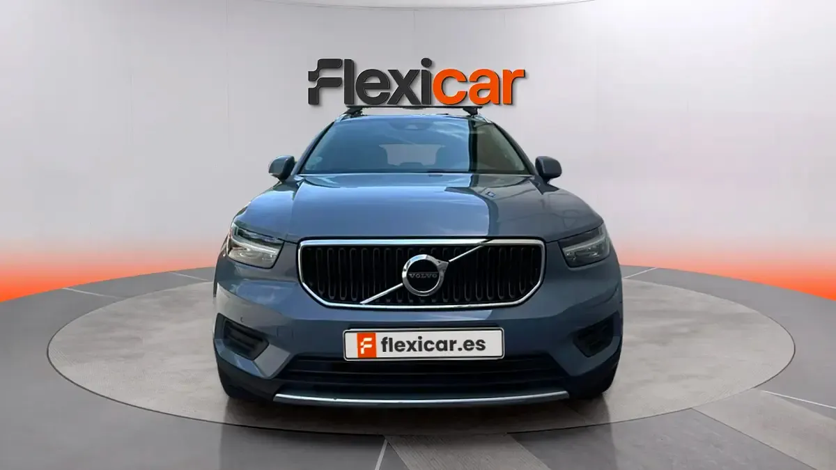Usado Volvo XC40 150 CV (110 kW) 2019 Gris SUV
