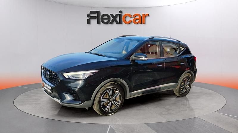 Usado MG ZS Comfort 106 CV (77 kW) 2022 Negro SUV