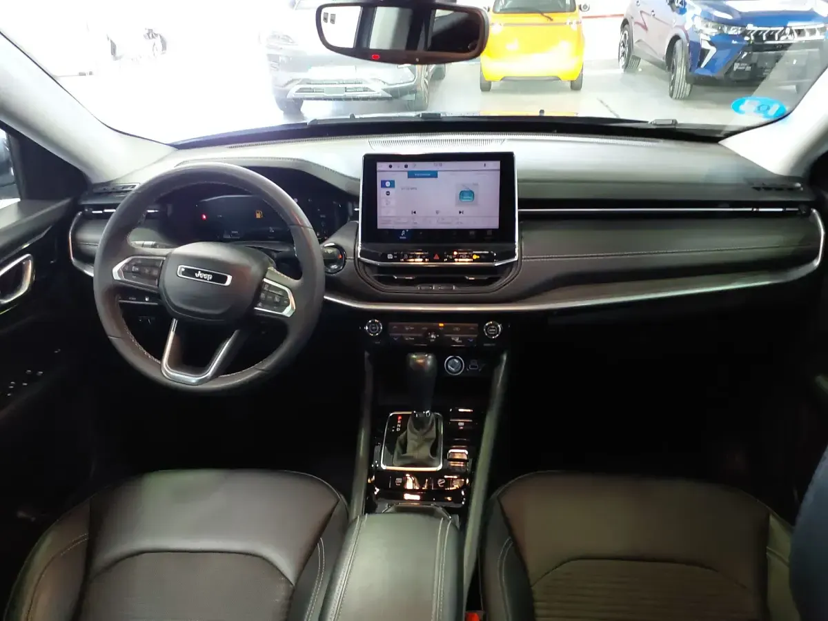 Usado Jeep Compass 190 CV (139 kW) 2022 Gris SUV