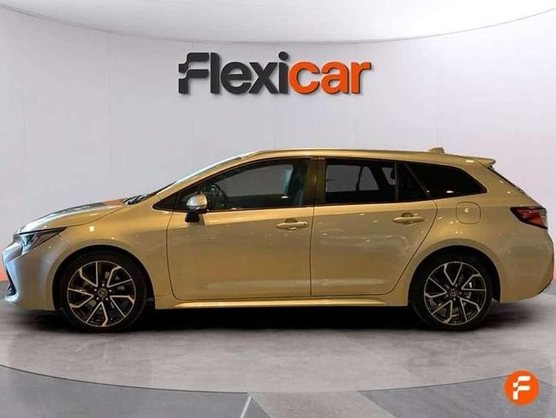 Używany Toyota Corolla Active 122 KM (89 kW) 2019 Szary Kombi
