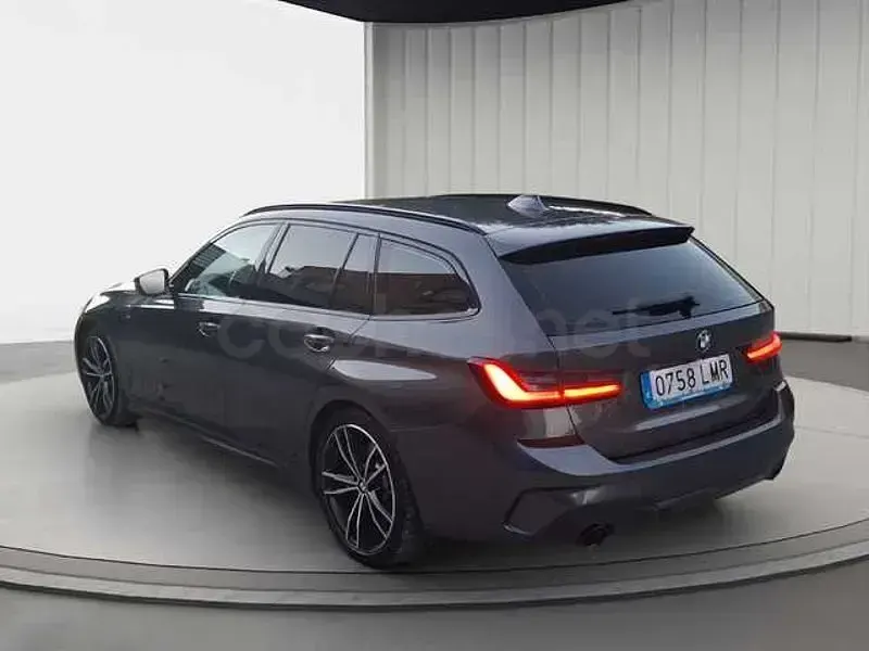 Usado BMW 320 Comfort Edition 190 CV (139 kW) 2021 Gris / plata Familiar