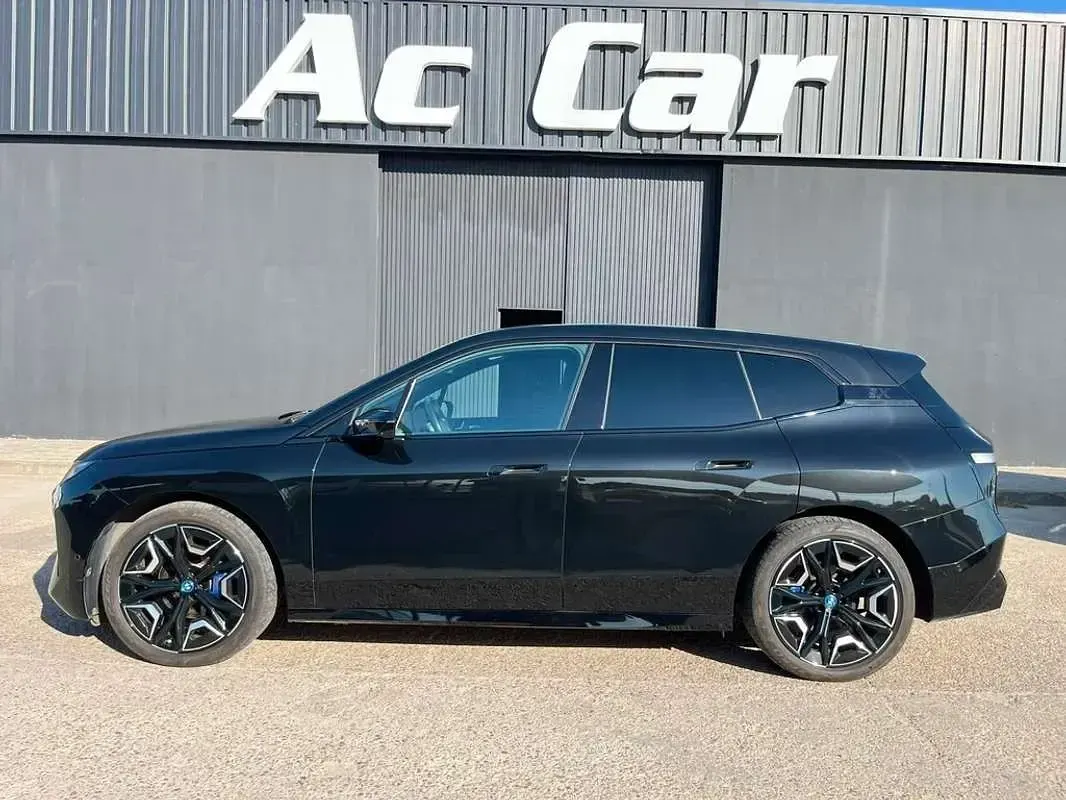 Usado BMW iX 386 kW (525 CV) 2022 Negro SUV