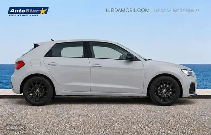 Usado Audi A1 Sportback 110 CV (80 kW) 2023 Gris Utilitario