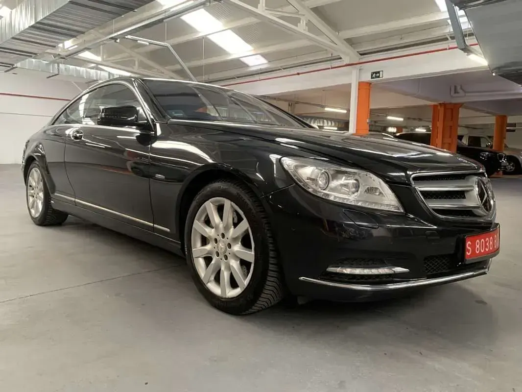 Usado Mercedes CL500 435 CV (319 kW) 2011 Negro Coupe