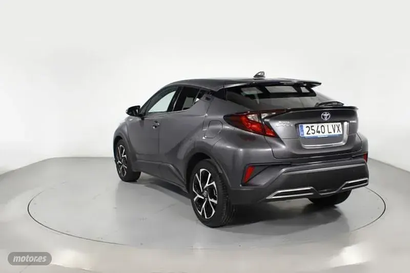 Usado Toyota C-HR Advance 184 CV (135 kW) 2022 Gris SUV
