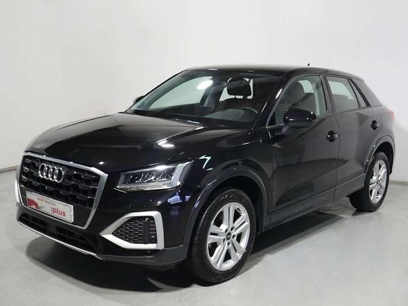 Usado Audi Q2 Advanced Plus 110 CV (80 kW) 2022 Negro SUV