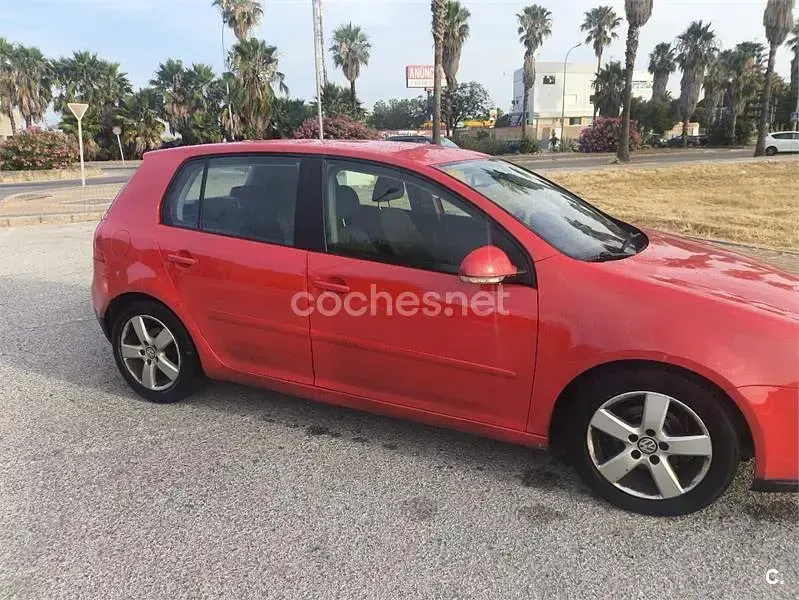 Usado VW Golf VI GT 105 CV (77 kW) 2008 Rojo Utilitario