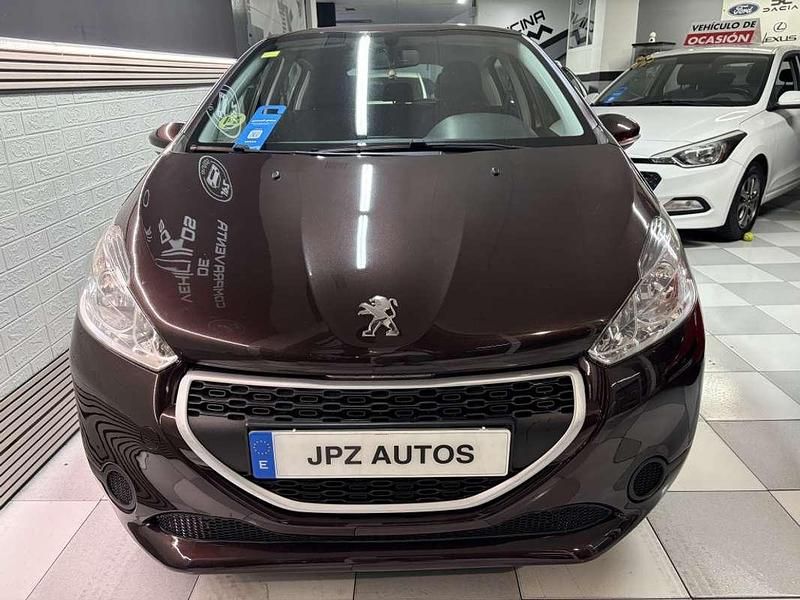 Usado Peugeot 208 Access 68 CV (50 kW) 2012 Burdeos Utilitario