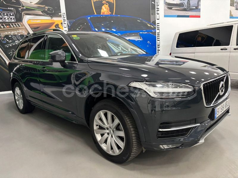 Gris / plata Usado 2018 Volvo XC90 Momentum SUV | 18.999 € - Imagen 1/4
