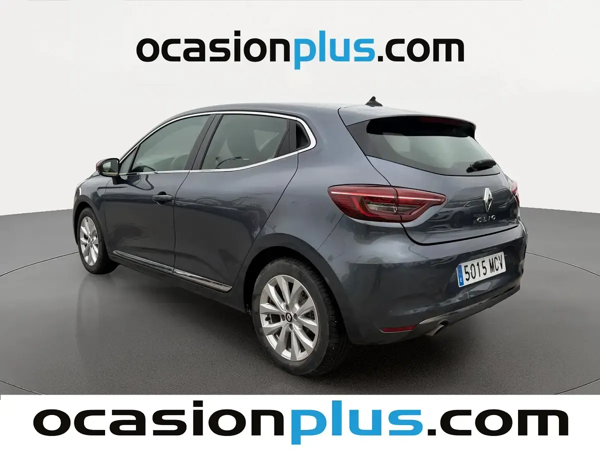 Usado Renault Clio Zen 91 CV (66 kW) 2022 Gris Utilitario