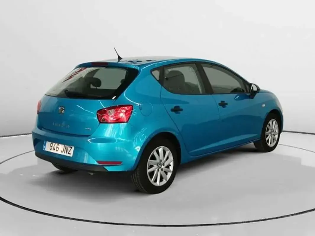 Begagnad Seat Ibiza Reference 90 HK (66 kW) 2016 Blå Halvkombi