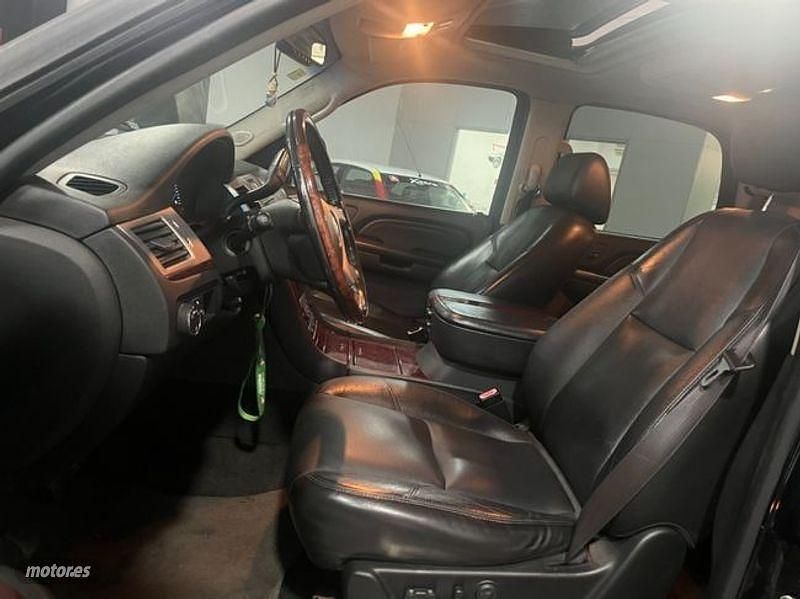 Usado Cadillac Escalade 409 CV (300 kW) 2010 Negro SUV