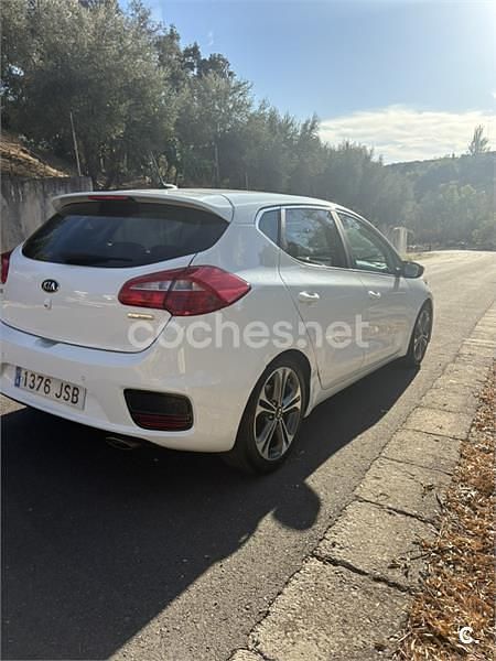 Usado Kia Ceed GT 136 CV (100 kW) 2016 Blanco Berlina
