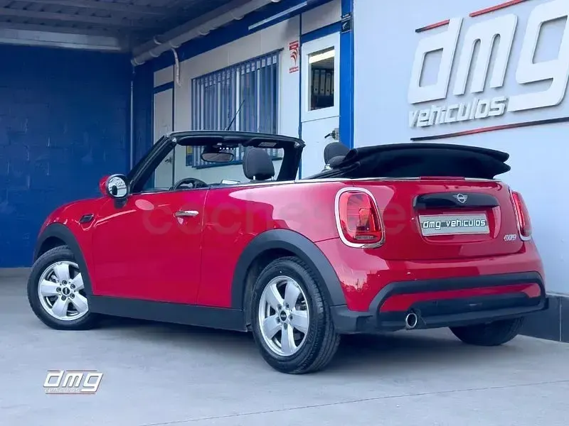 Usado Mini Cooper Cabriolet 163 CV (119 kW) 2024 Rojo Descapotable