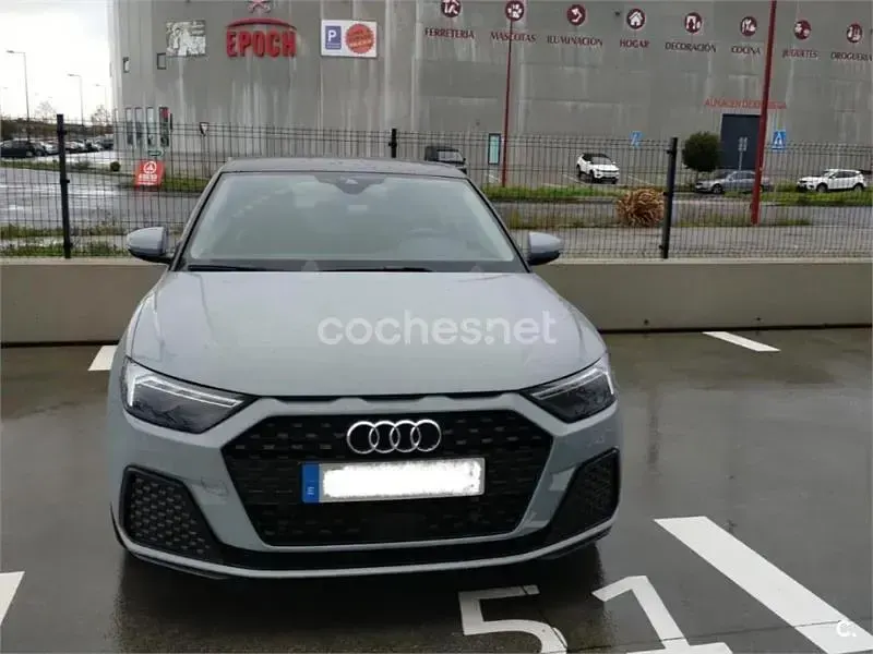 Usado Audi A1 Sportback Advanced Plus 95 CV (69 kW) 2022 Gris / plata Utilitario