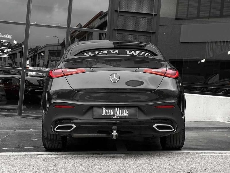 Usado Mercedes GLC300 269 CV (197 kW) 2024 Gris Coupe