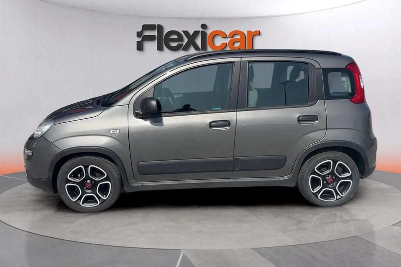 Usado Fiat Panda City Life 71 CV (52 kW) 2022 Gris Utilitario