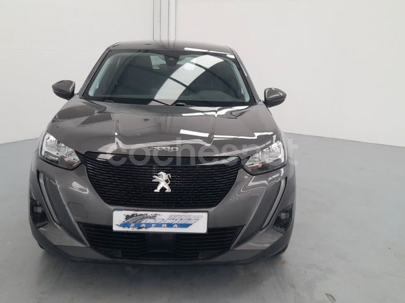 Gris / plata Usado 2021 Peugeot 2008 Active SUV | 13.900 € (Un poco caro) - Imagen 1/4