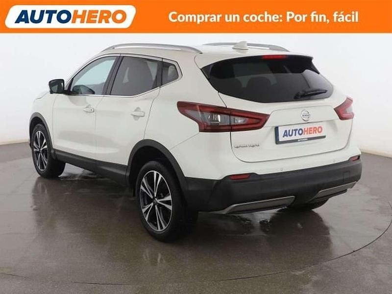 Usado Nissan Qashqai N-Connecta 116 CV (85 kW) 2020 Blanco SUV