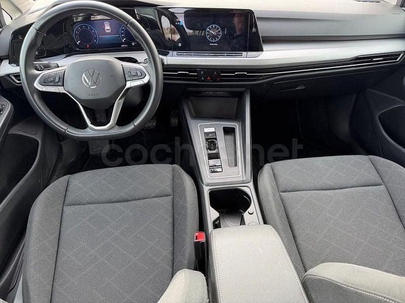 Brugt VW Golf VIII Life 110 HK (80 kW) 2024 Grå Stationcar