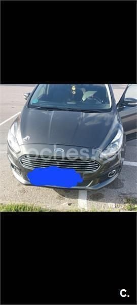 Gris / plata Usado 2016 Ford S-MAX Trend Monovolumen | 13.000 € (Caro) - Imagen 1/4