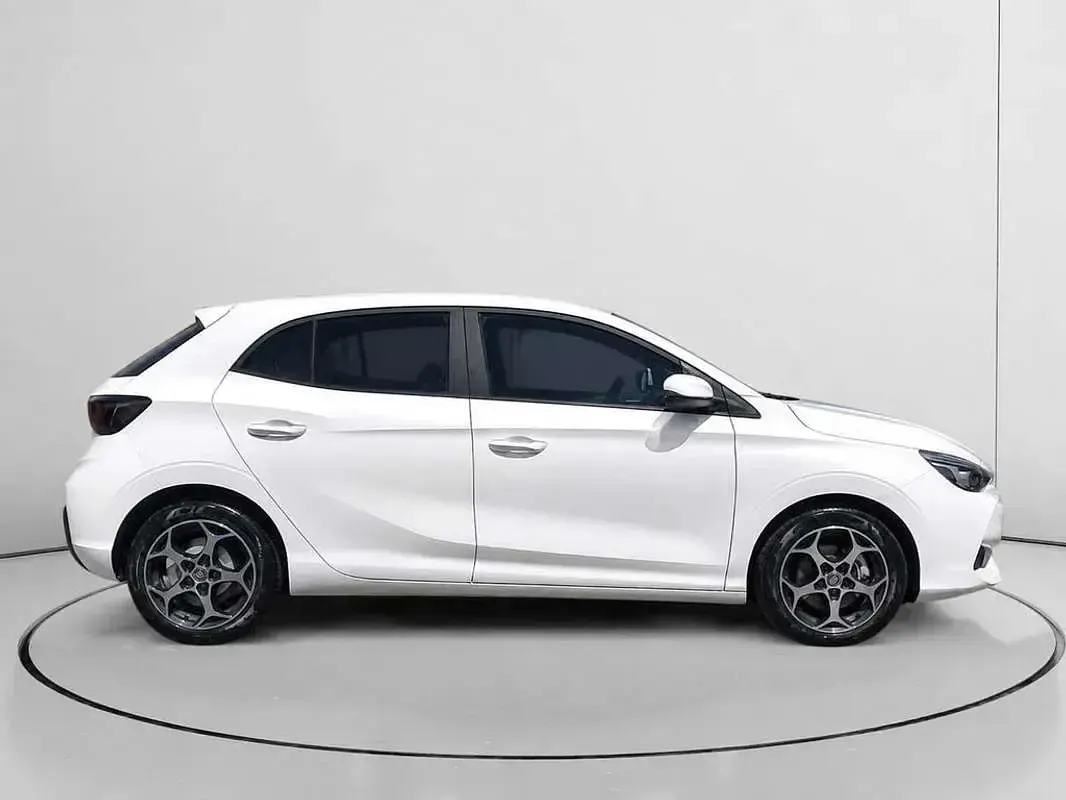 Usado MG MG3 Comfort 116 CV (85 kW) 2025 Blanco Utilitario