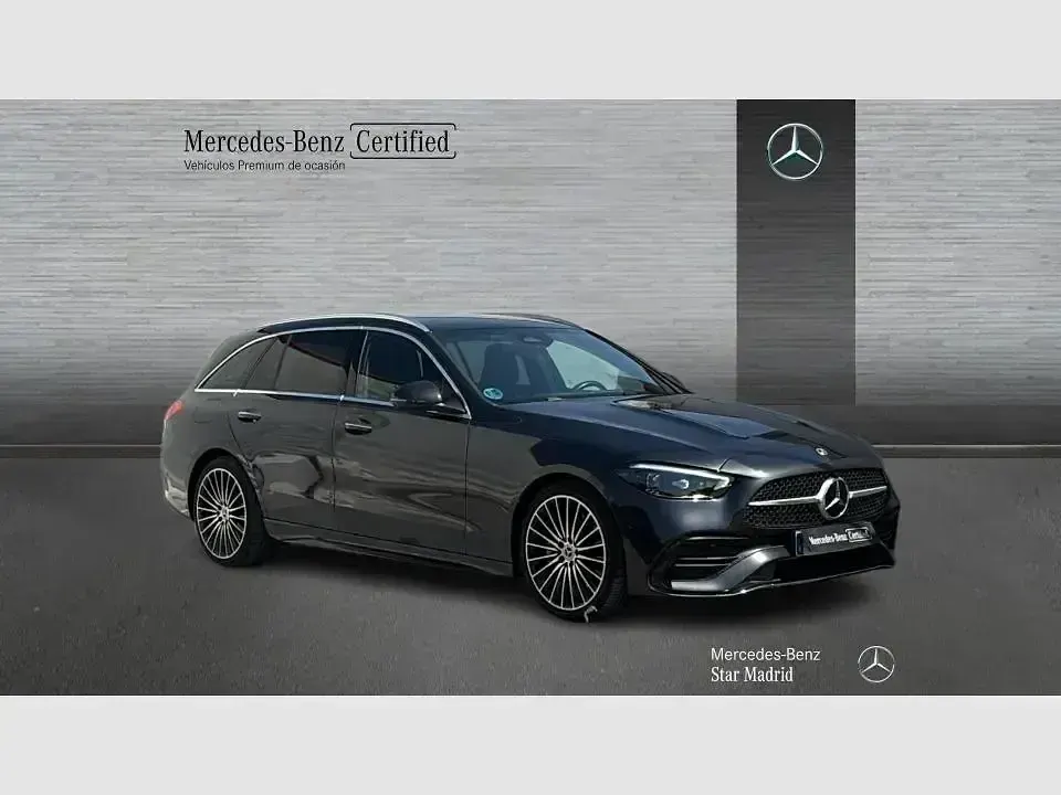 Usado Mercedes C220 200 CV (147 kW) 2025 Gris Familiar