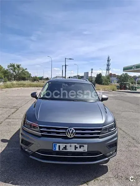 Usado VW Tiguan Allspace Advance 150 CV (110 kW) 2018 Gris / plata SUV