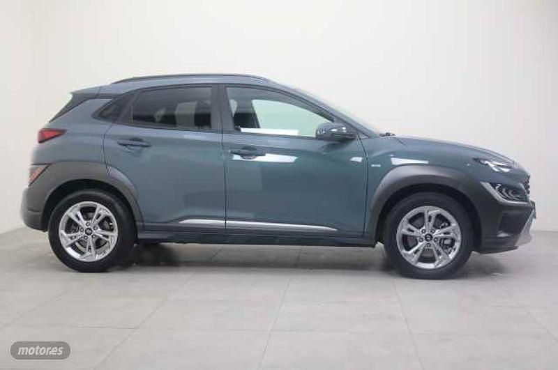 Usado Hyundai Kona 136 CV (100 kW) 2021 Verde SUV