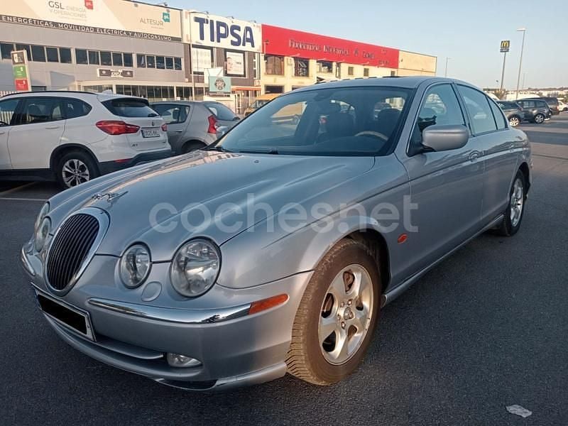 Gris / plata Usado 2002 Jaguar S-Type Executive Berlina | 4200 € (Precio justo) - Imagen 1/4