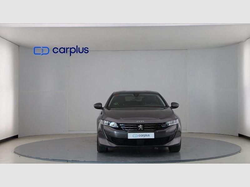 Usado Peugeot 508 Allure 180 CV (132 kW) 2021 Gris platino (metalizado) Berlina