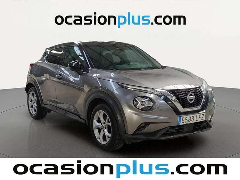 Usado Nissan Juke N-Connecta 117 CV (86 kW) 2020 Gris SUV