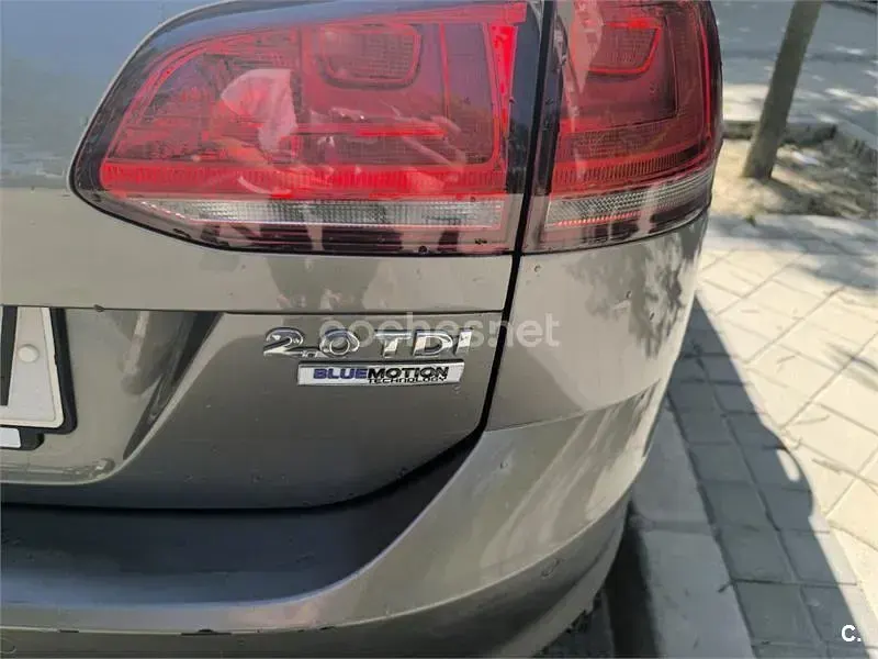 Usado VW Golf VII Sportline 150 CV (110 kW) 2016 Gris / plata Familiar