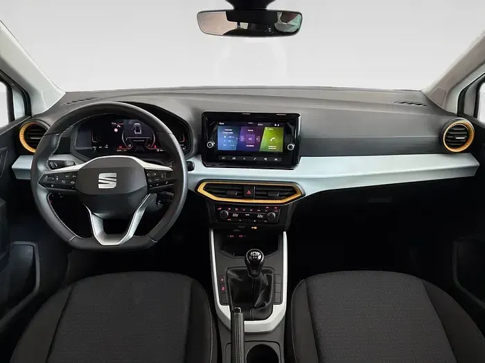 Usado Seat Arona Style 115 CV (84 kW) 2025 Blanco SUV