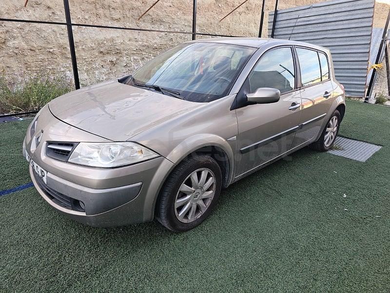 Usado Renault Mégane II Business 105 CV (77 kW) 2008 Beige Berlina