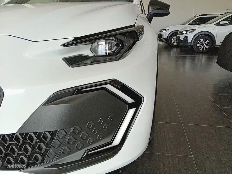 Usado Renault Clio V 109 CV (80 kW) 2026 Blanco Berlina