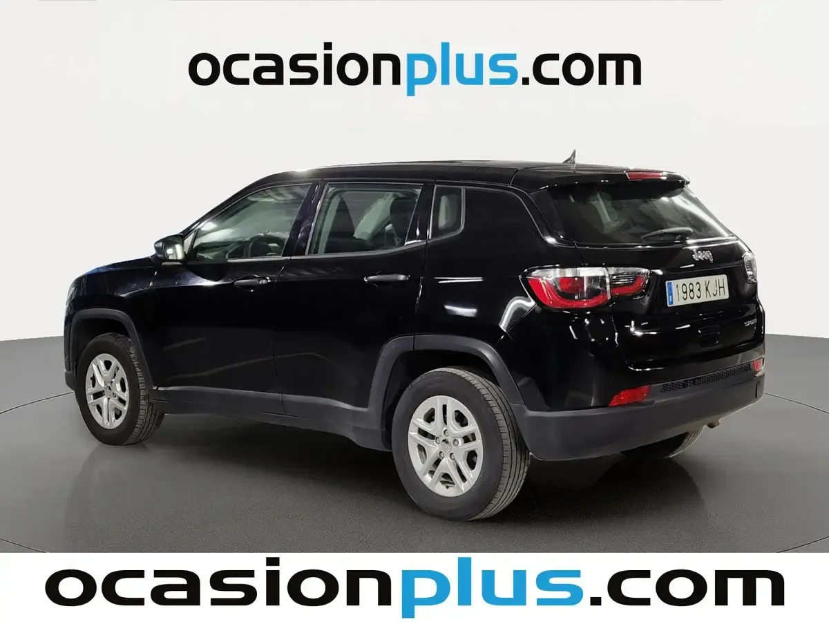 Usado Jeep Compass Sport 140 CV (102 kW) 2018 Negro SUV