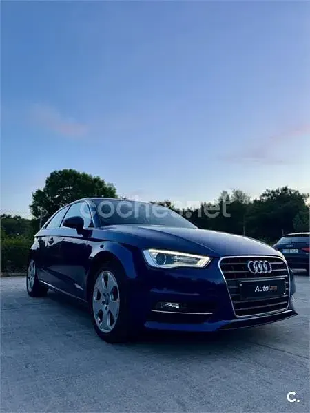 Usado Audi A3 S-Line 150 CV (110 kW) 2013 Azul Berlina