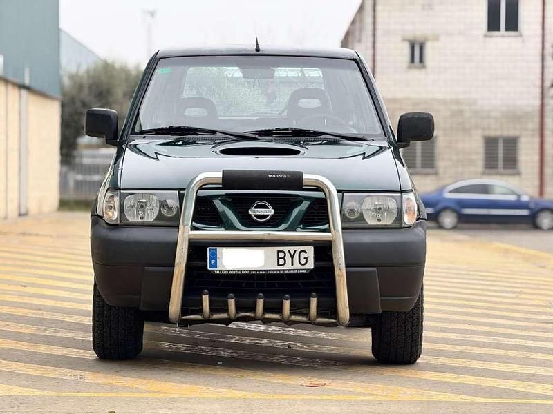 Verde Usado 2002 Nissan Terrano SUV | 5200 € (Super precio) - Imagen 1/4