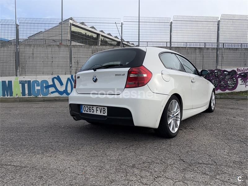 Usado BMW 118 143 CV (105 kW) 2007 Blanco Utilitario