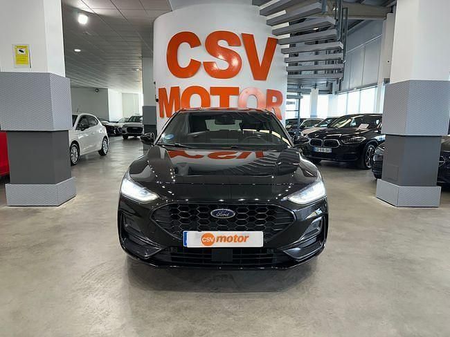 Usado Ford Focus ST-Line 125 CV (91 kW) 2023 Negro Berlina