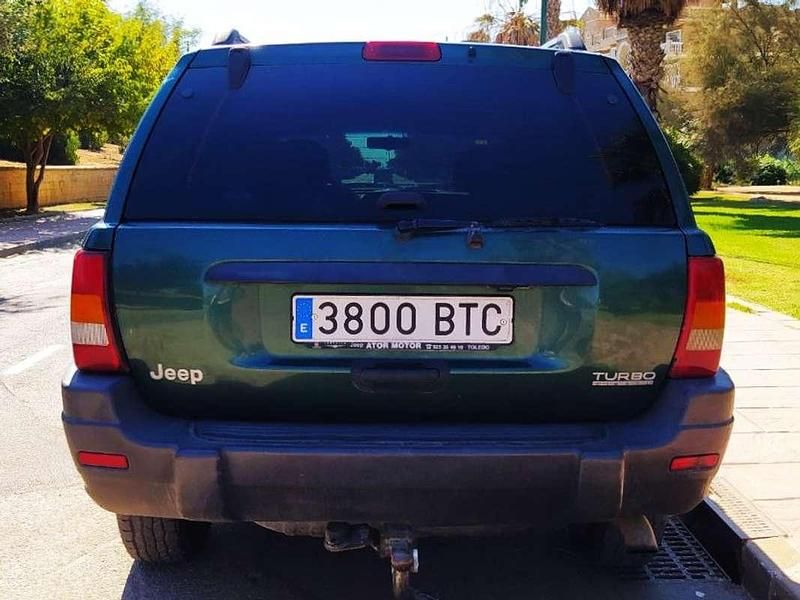 Usado Jeep Grand Cherokee Laredo 140 CV (102 kW) 1999 Verde SUV