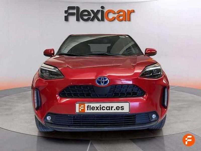 Usado Toyota Yaris Cross Active 116 CV (85 kW) 2024 Rojo SUV