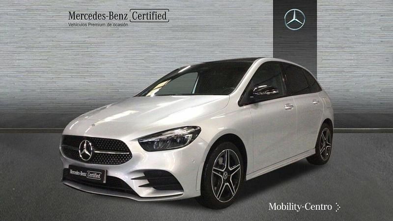 Iridiumsilver, metallic paint Usado 2023 Mercedes B250 AMG line Monovolumen | 37.900 € - Imagen 1/4